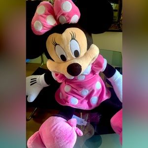 Large Minnie Mouse stuffed plush